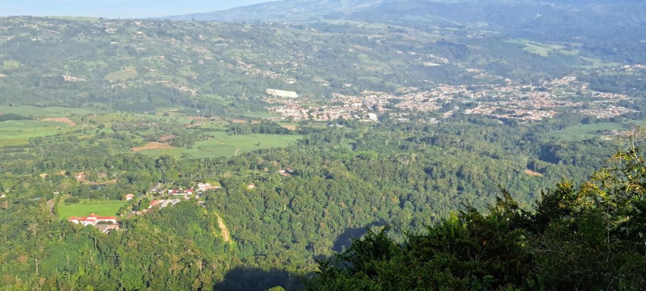 Pochotel Turrialba Exteriér fotografie